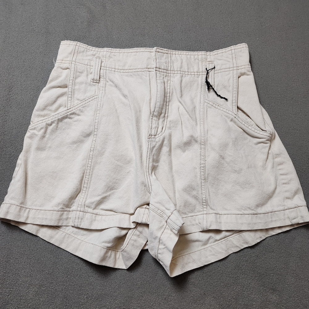 Dynamite Beige/Tan Women's Jean Shorts Sz 32
